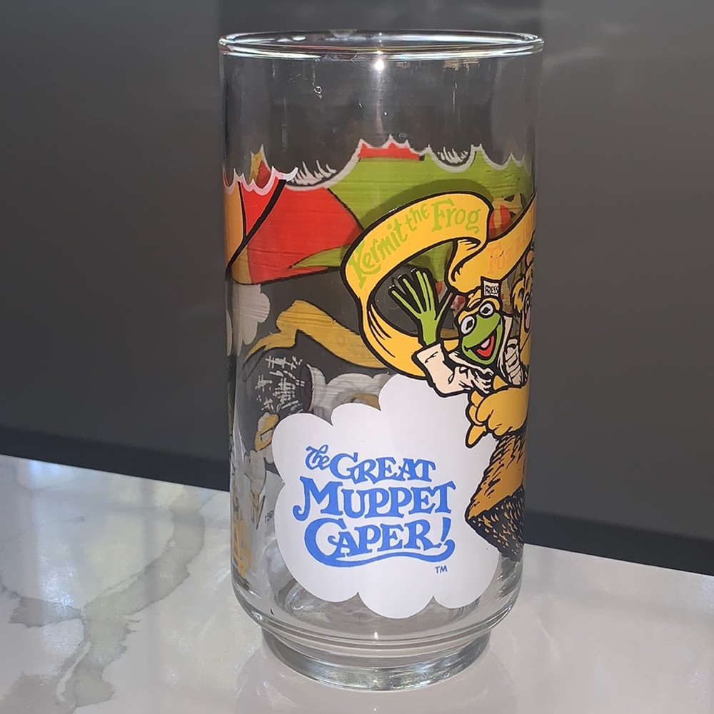 The Great Muppet Caper Glass McDonald's 1981 Fozzy Bear - Kermit The Frog Gonzo